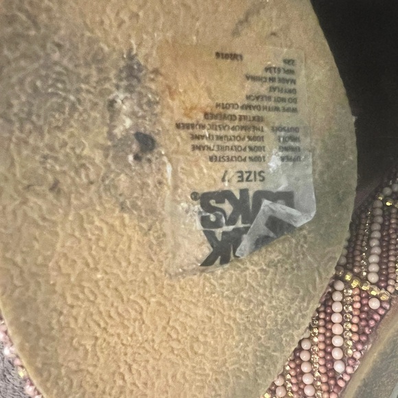 5/25🎀 - Picture 3 of 3